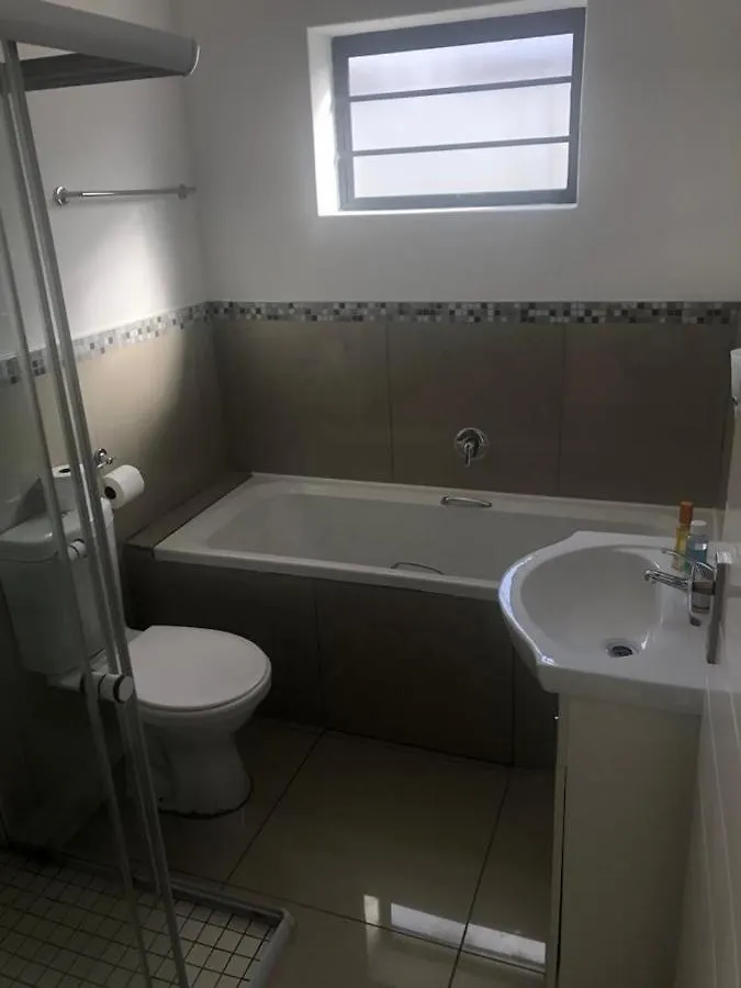 Mount Pleasant Suites Port Elizabeth
