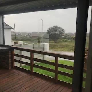 Mount Pleasant Suites Port Elizabeth 2*,